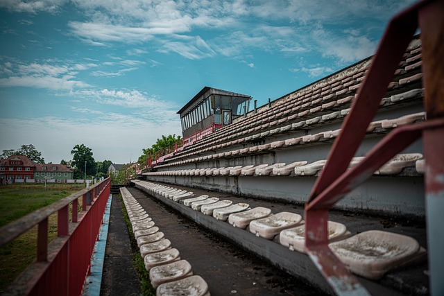 姆展現出的 姆展現出的